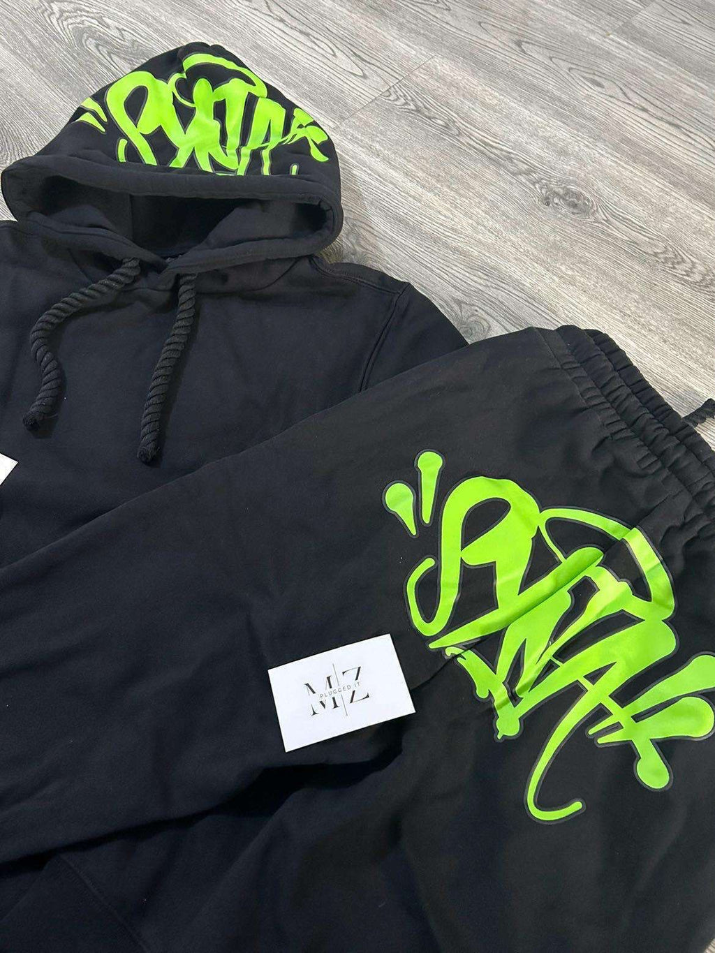 Syna World Black/Green Tracksuit