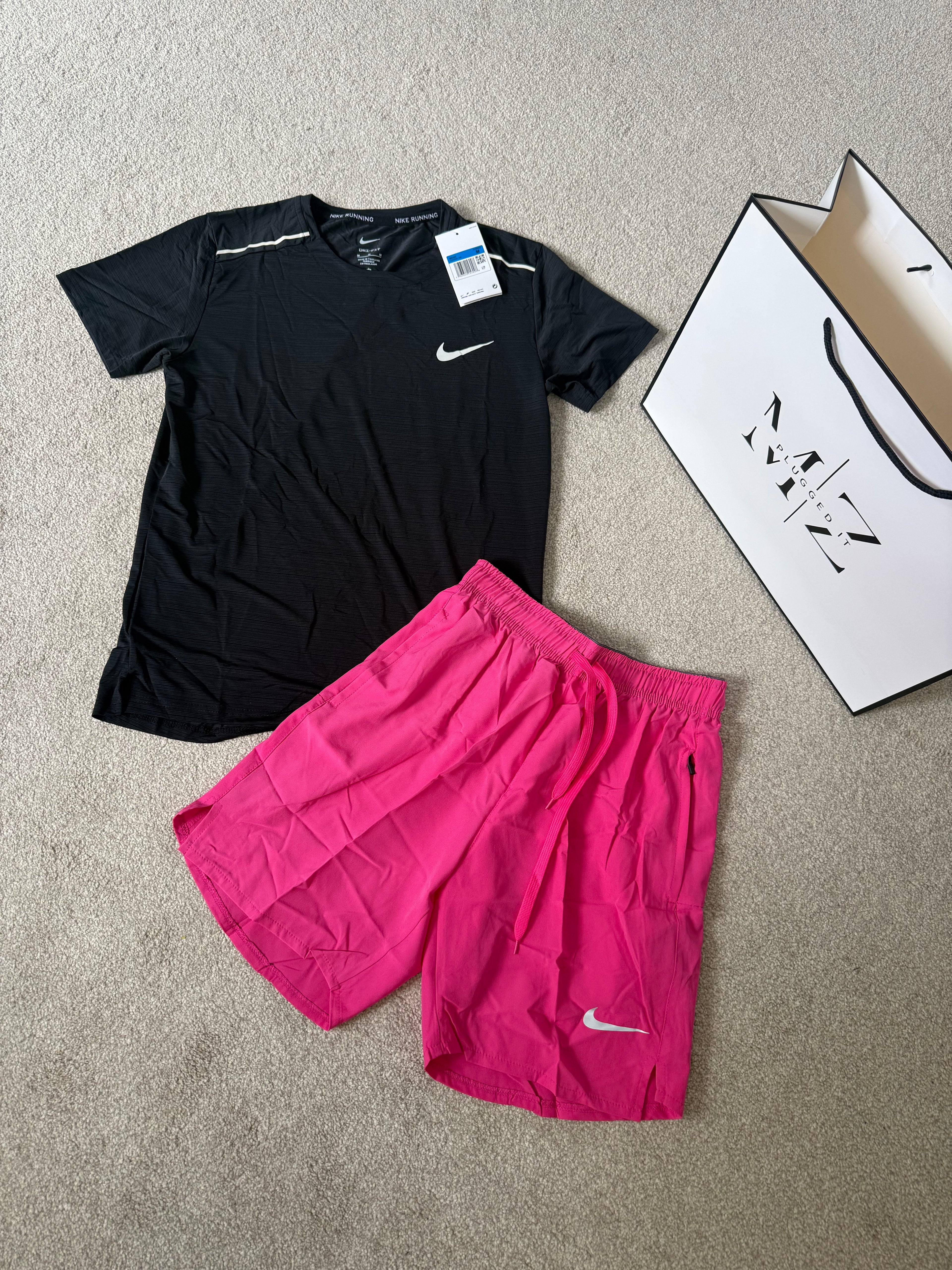Miler Black/Pink Short Set