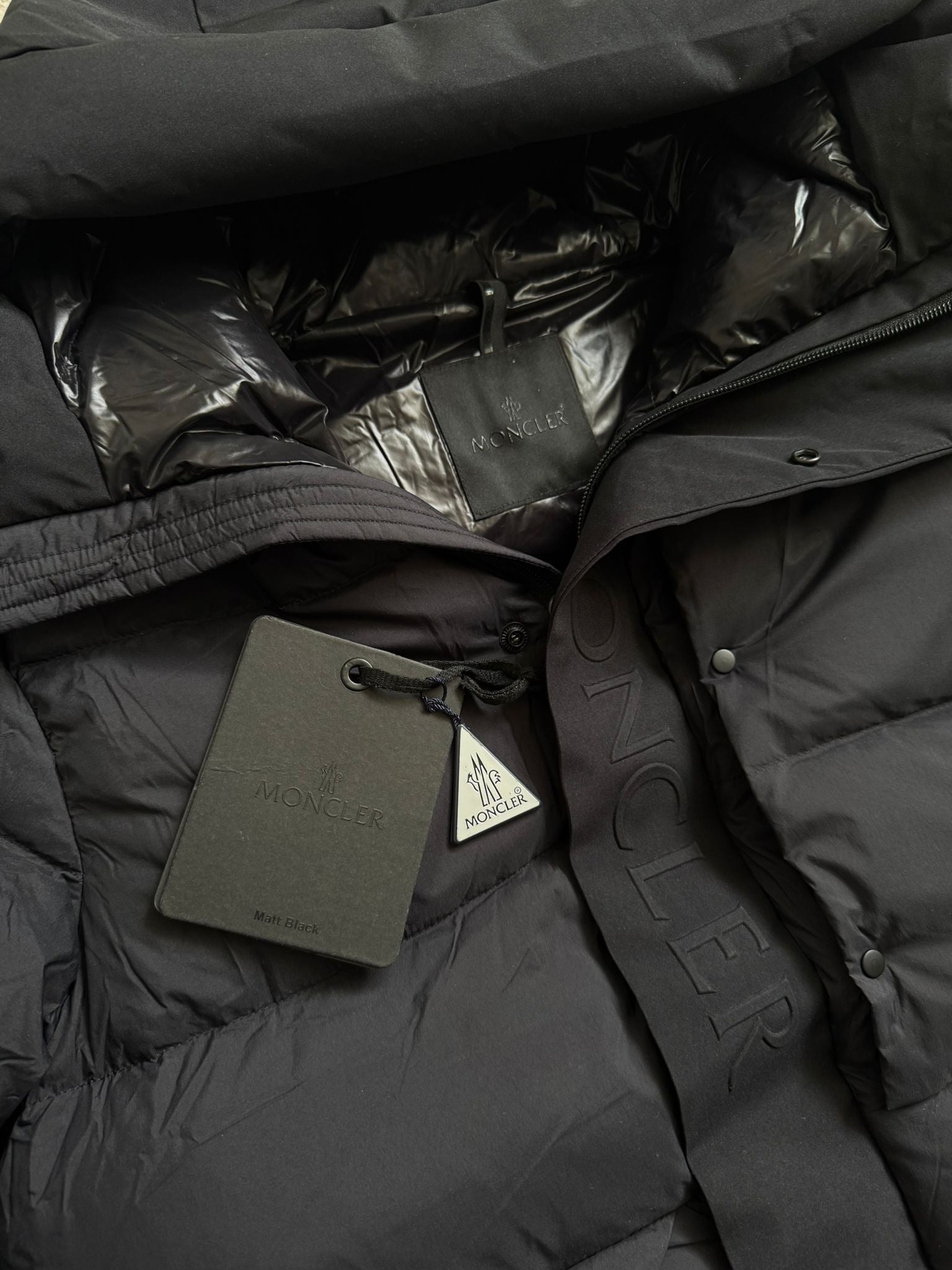 Monc Madeira Black