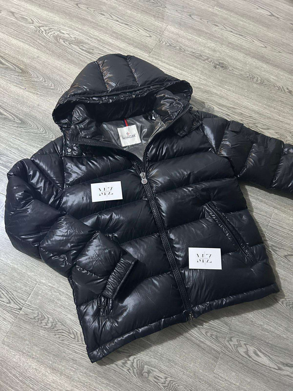 Monc Maya Black
