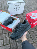 P6000 Triple Black